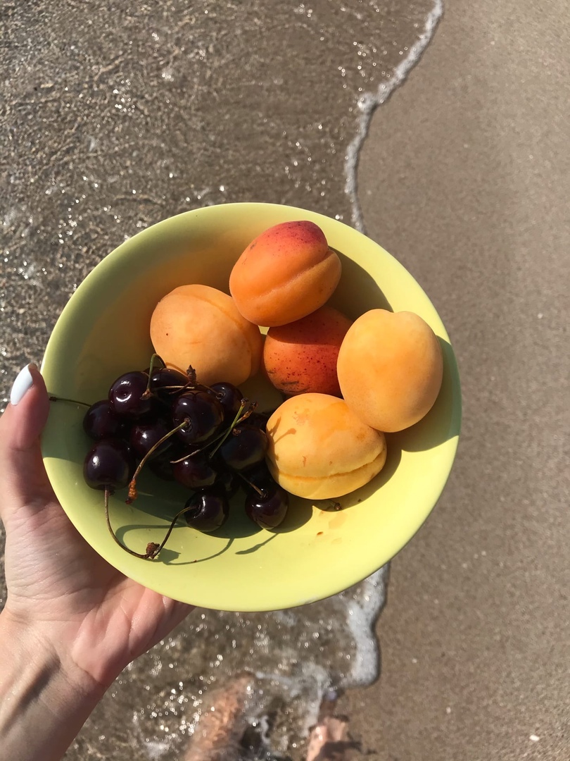 фрукты и ягоды крыма по месяцам фото 