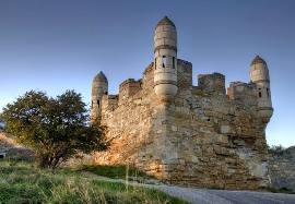 Крепость на отдыхе в Керчи
